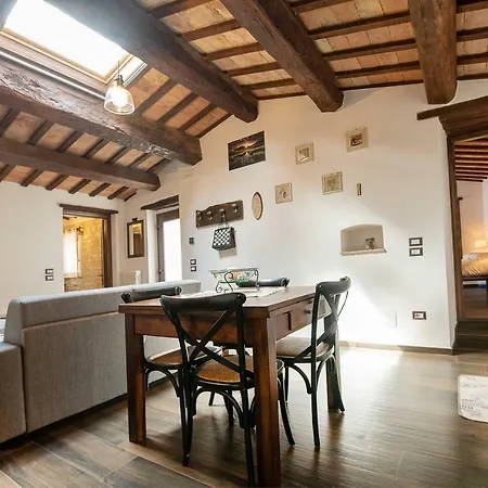 Casamenetto Vacanze Διαμέρισμα Sassoferrato